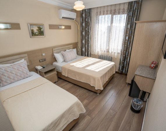 Twin Bed